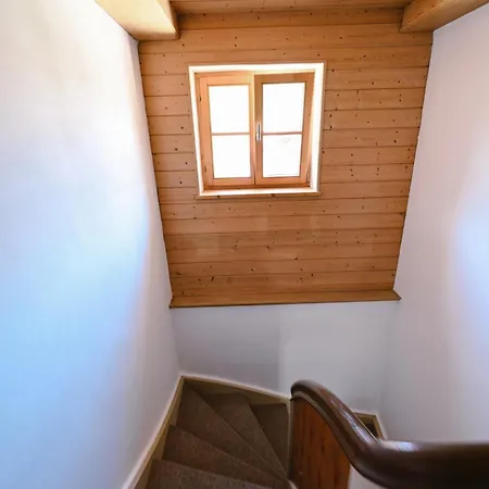 Hébergement de vacances Alpenvilla Liboria Mit Sauna Garten Und 5 Schlafzimmern Wallgau