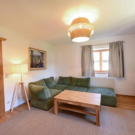 Alpenvilla Liboria Mit Sauna Garten Und 5 Schlafzimmern Wallgau
