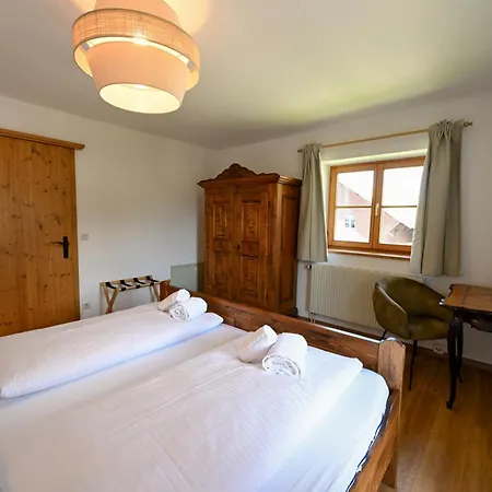 Alpenvilla Liboria Mit Sauna Garten Und 5 Schlafzimmern 瓦尔高